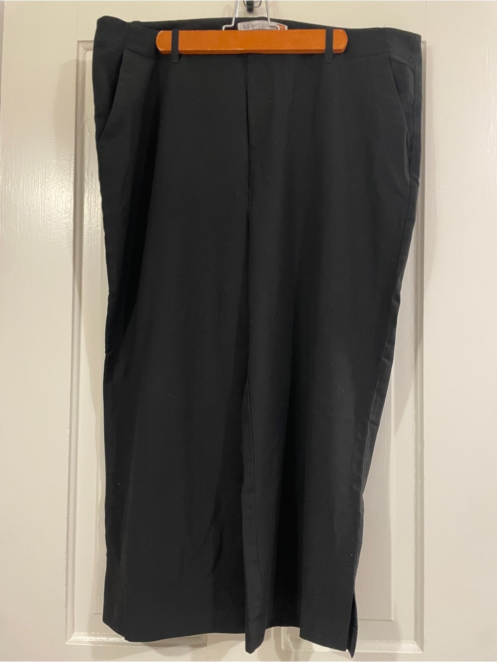 Vintage Old Navy Black Women's Cropped Dress Pants Size 16
